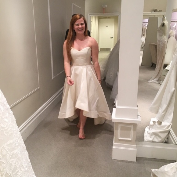 Wedding dress with POCKETS 😍
